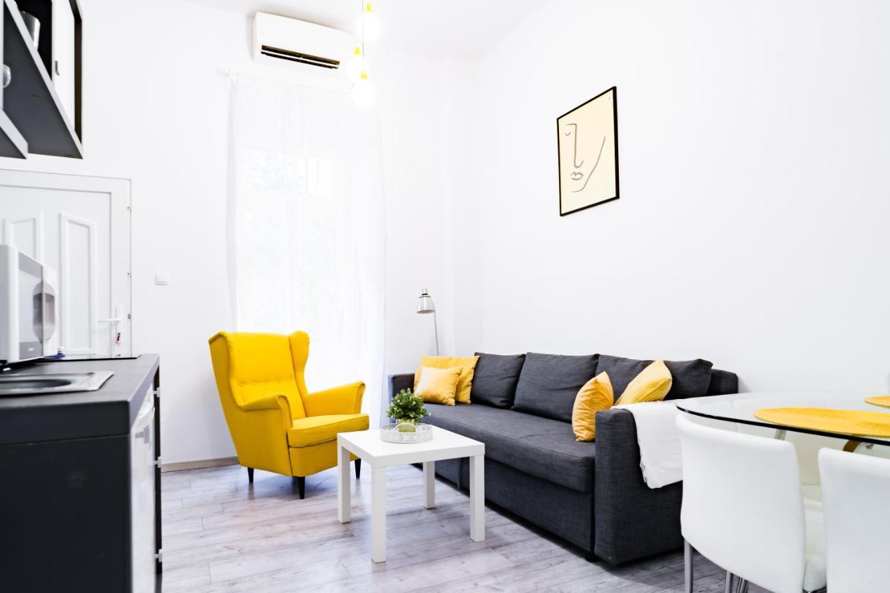 Twin Apartman
