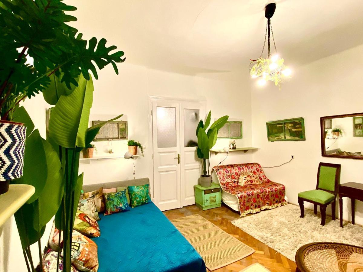 Apartment Boutique Studio Flat At City Center