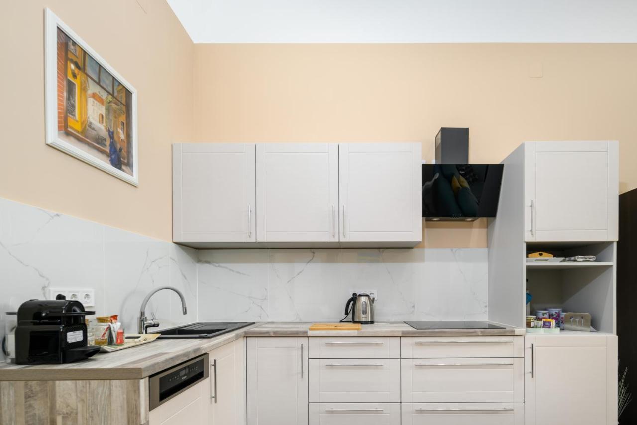 Ja18 Downtown Pearl - 2 Bedroom *