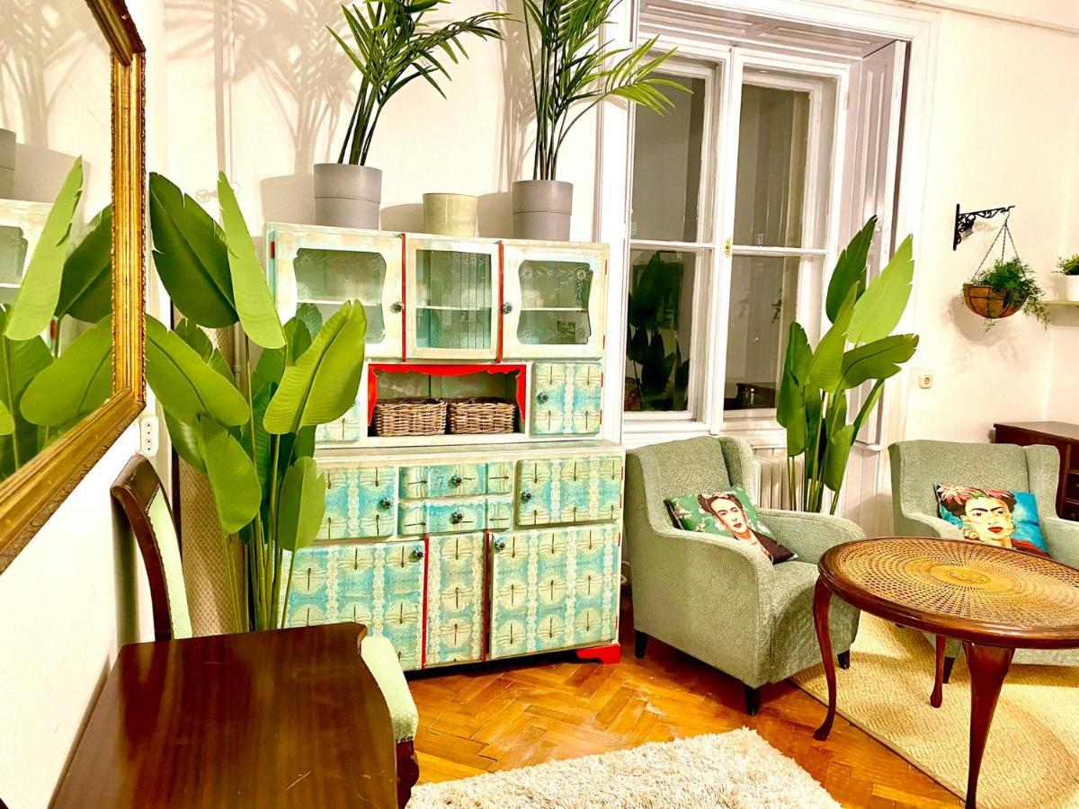 Boutique Studio Flat At City Center Budapest