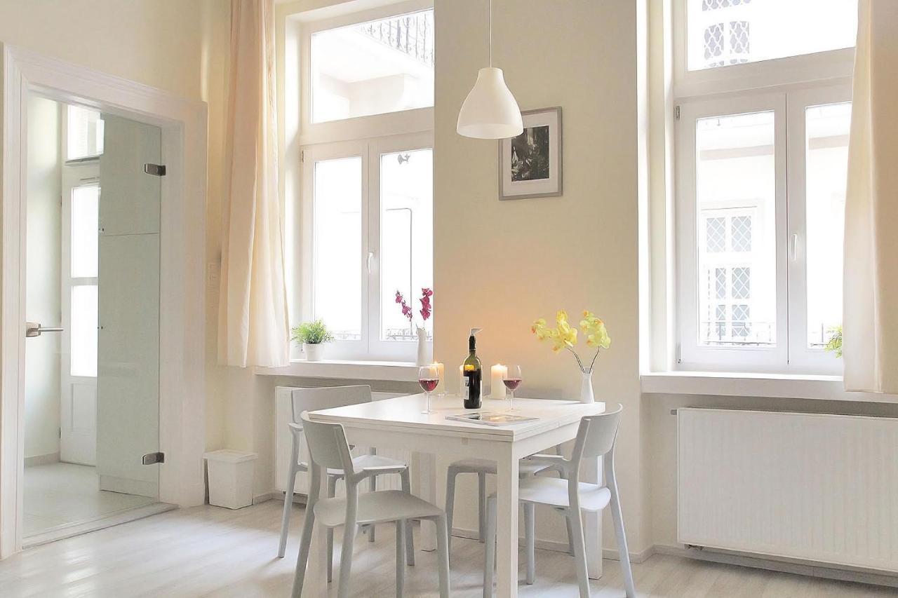 Eotvos Design Apartmán *