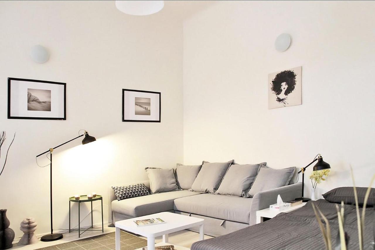 Eotvos Design Apartmán *