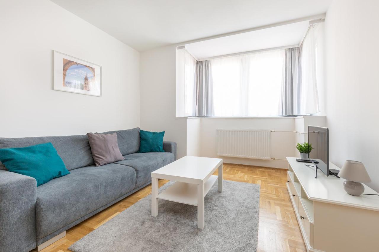 Cozy 3-bedroom In The Heart Of Budapešť