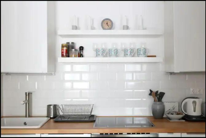 3bdr/2bath/3a/c Design Apt, Central, Free Parking, Quiet