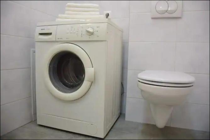 Apartamento 3bdr/2bath/3a/c Design Apt, Central, Free Parking, Quiet *