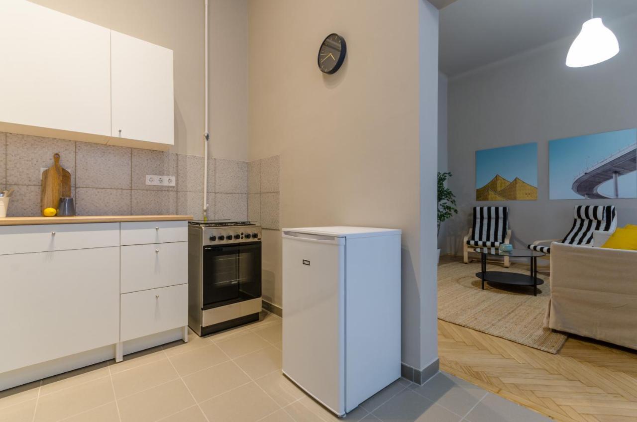 In Centre A16 Apartmán *