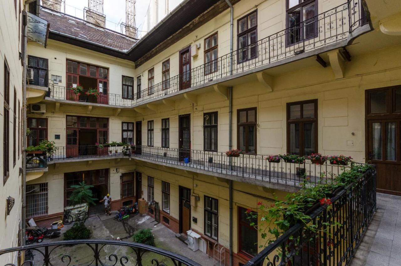 In Centre A16 Apartmán