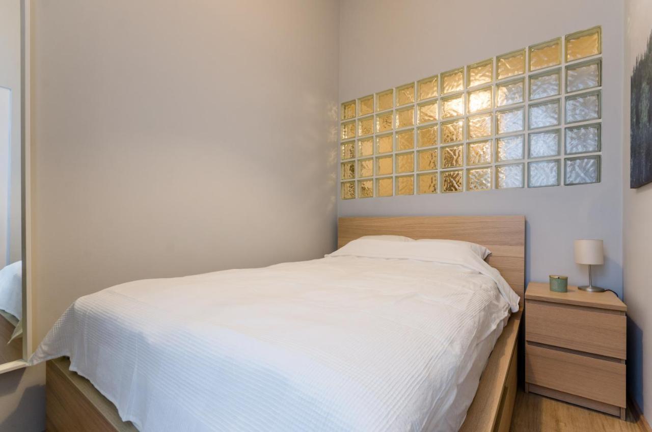 Apartament I30 In Location.