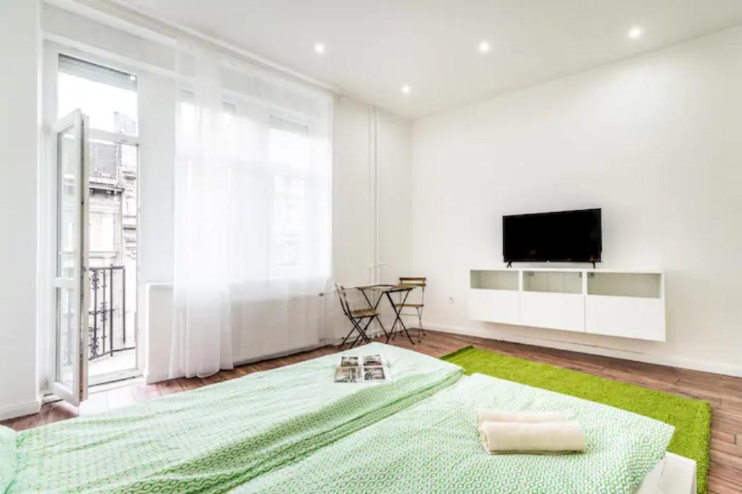 Hi-bp Design In The Heart Of Apartment Budapest