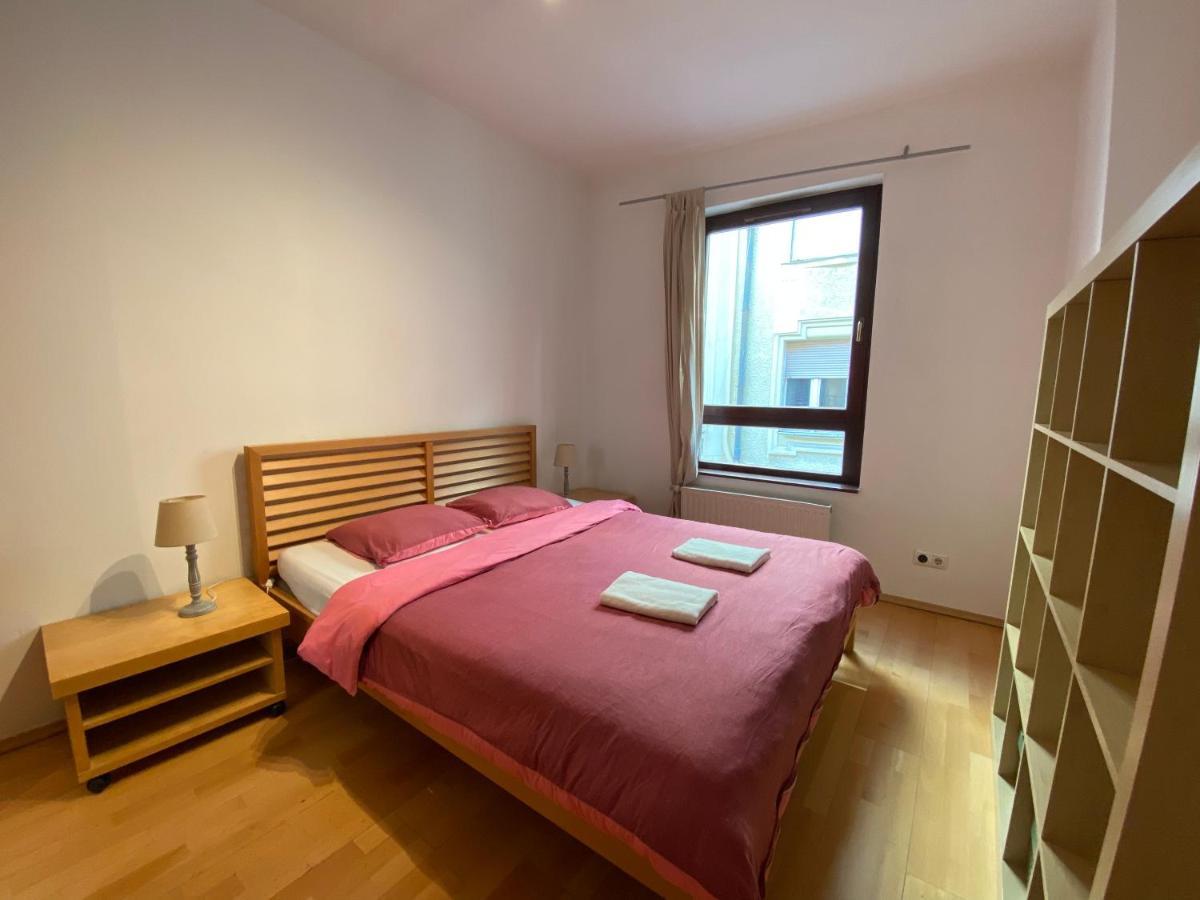 Appartement Kiraly Garden - 3rd Floor Boedapest