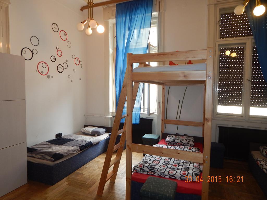 Violet Hostel Ostello