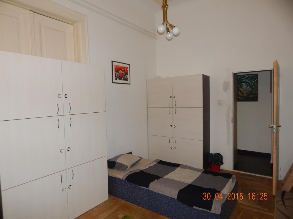 Violet Hostel
