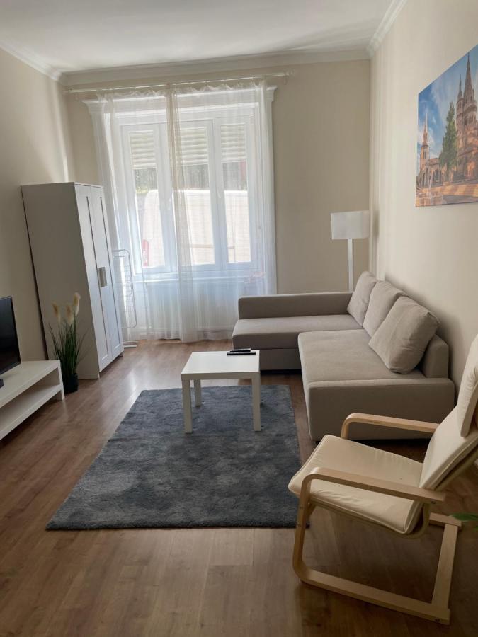 Apartmán Casa De Varfok *