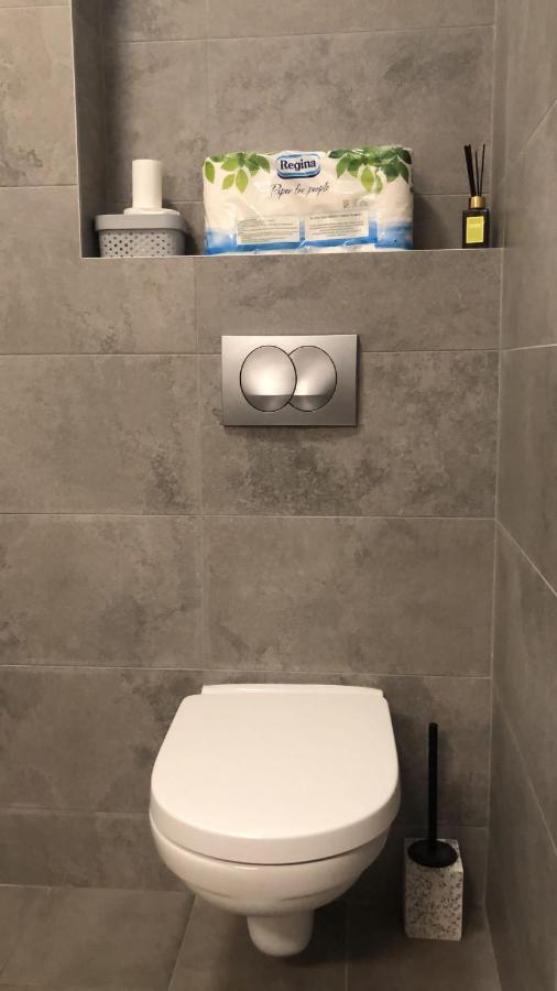 Ja 12 Apartment *