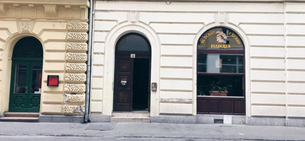 W&b Elegant Near The Zsinagogak Apartment