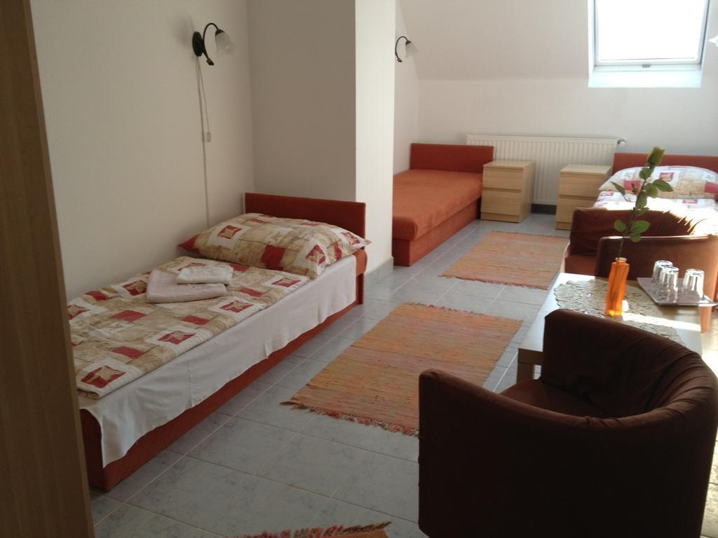 Timon Budapest