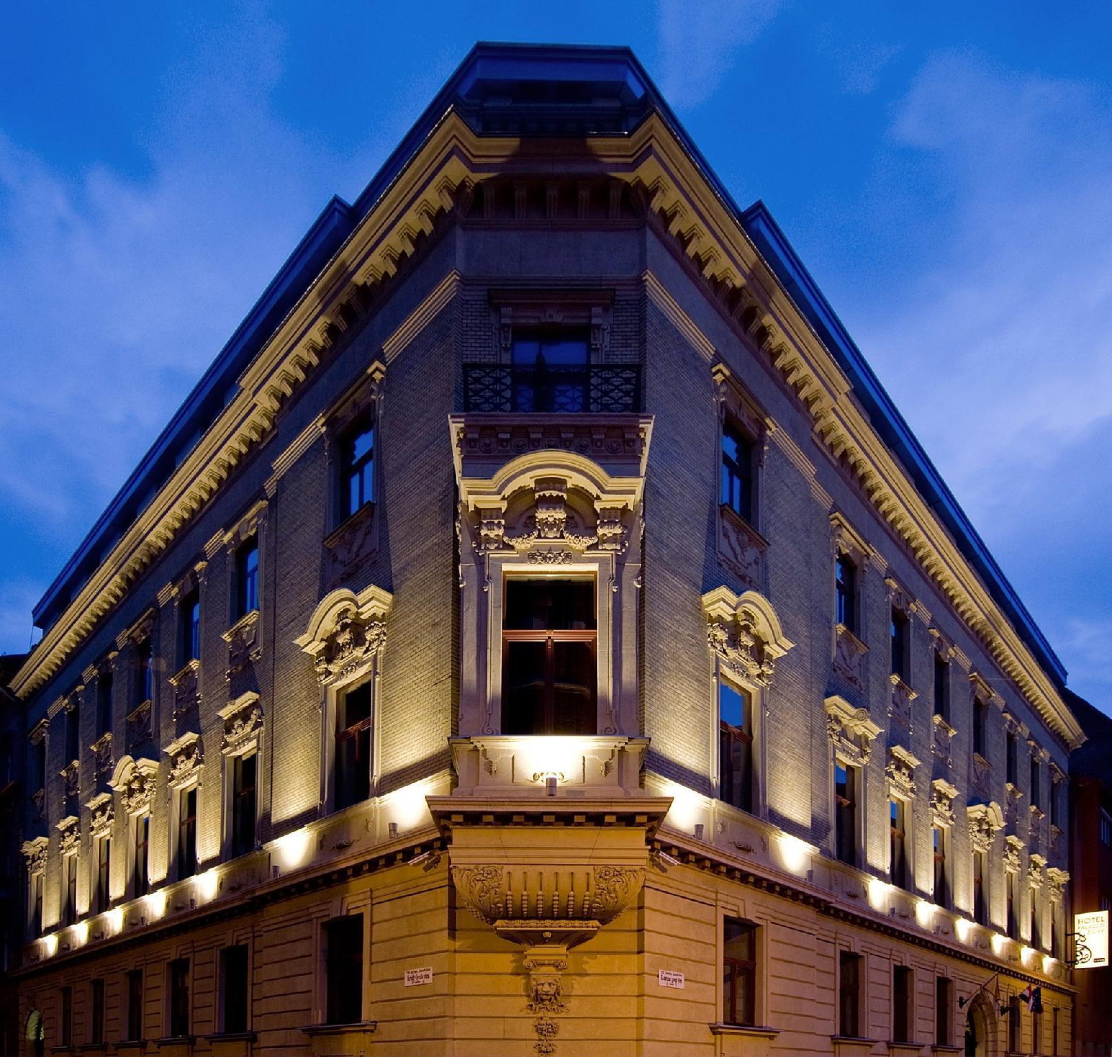 Eurostars Palazzo Zichy 4*