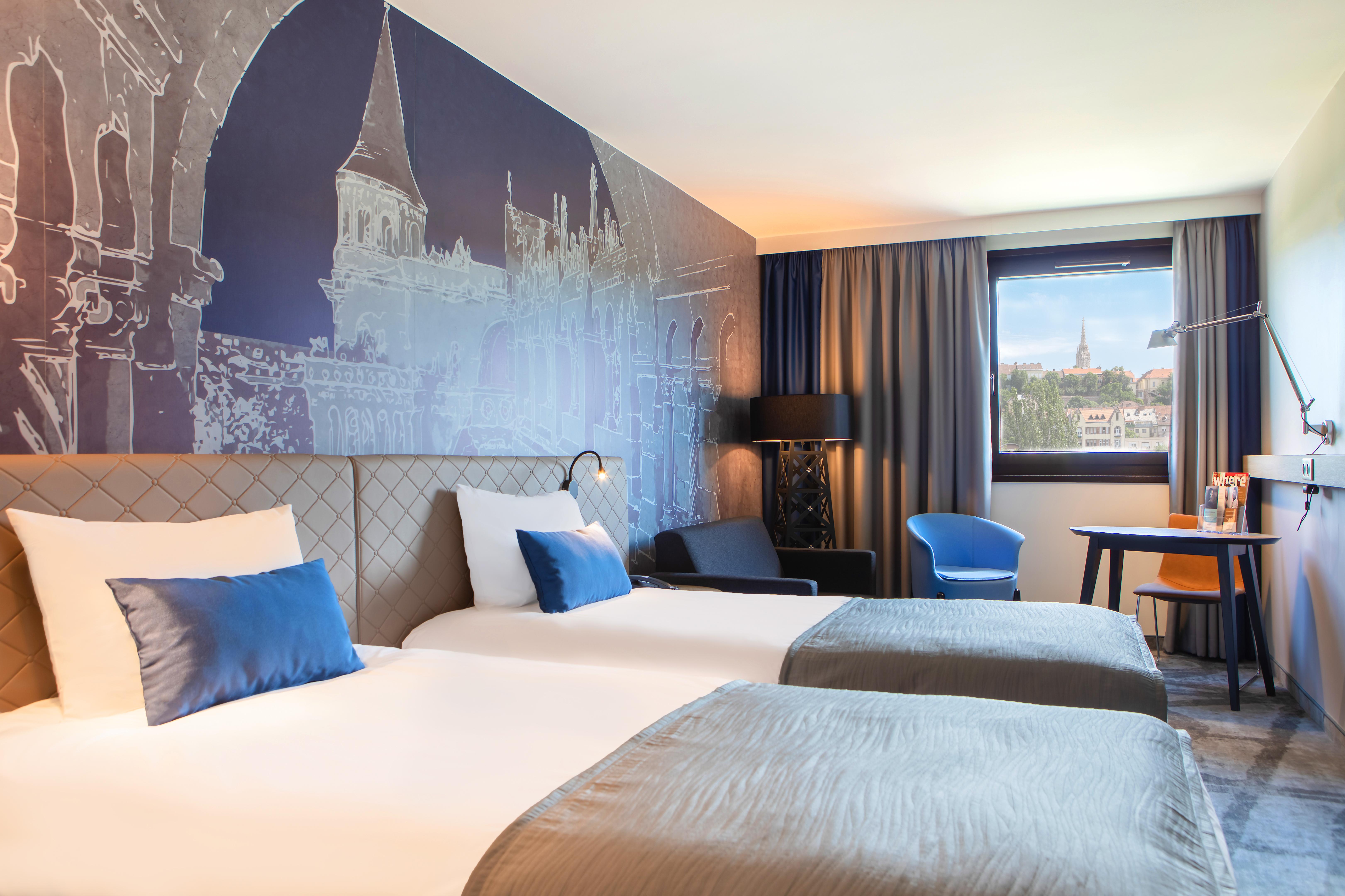 Mercure Castle Hill