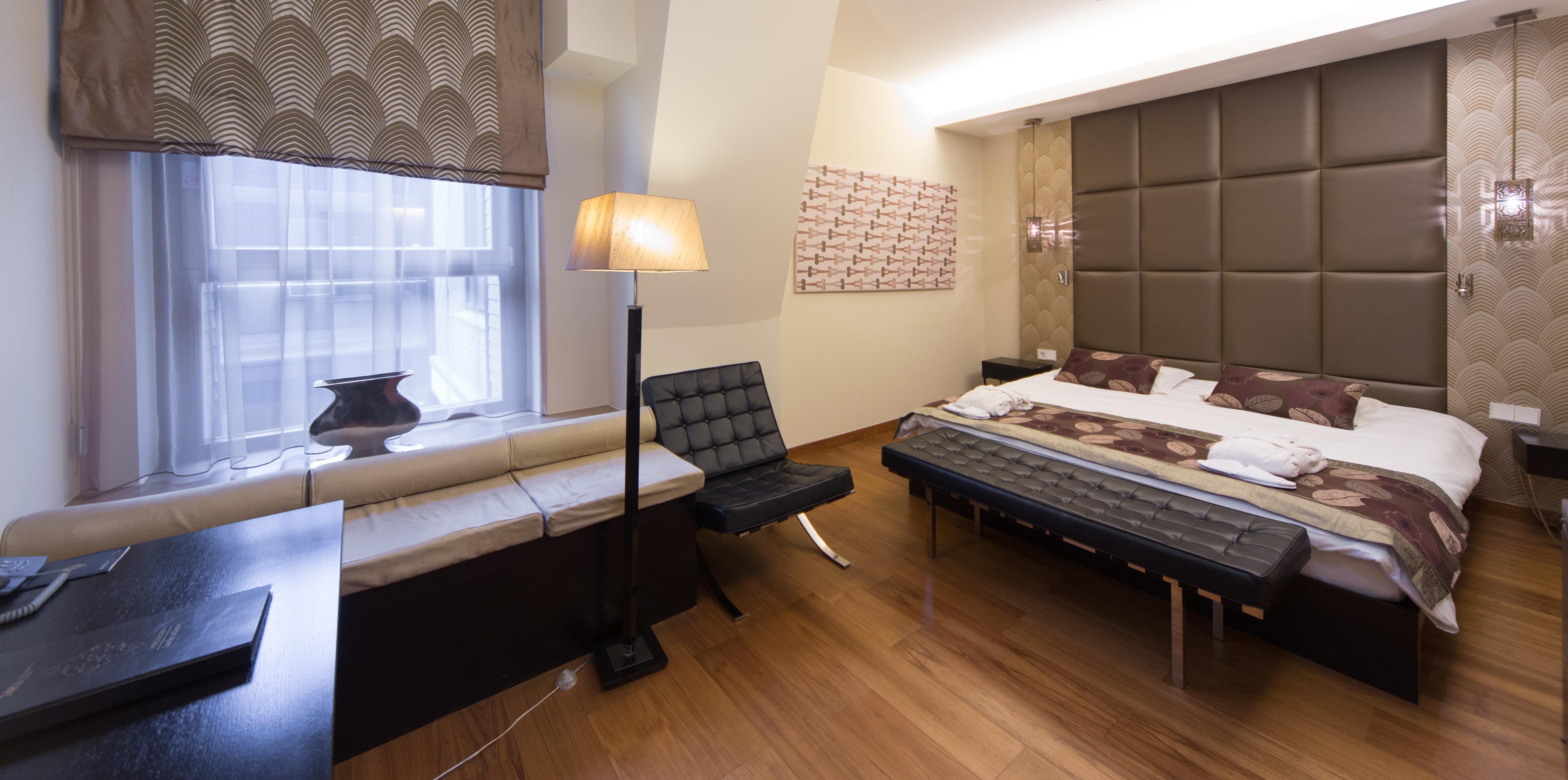 Continental 4* Budapest