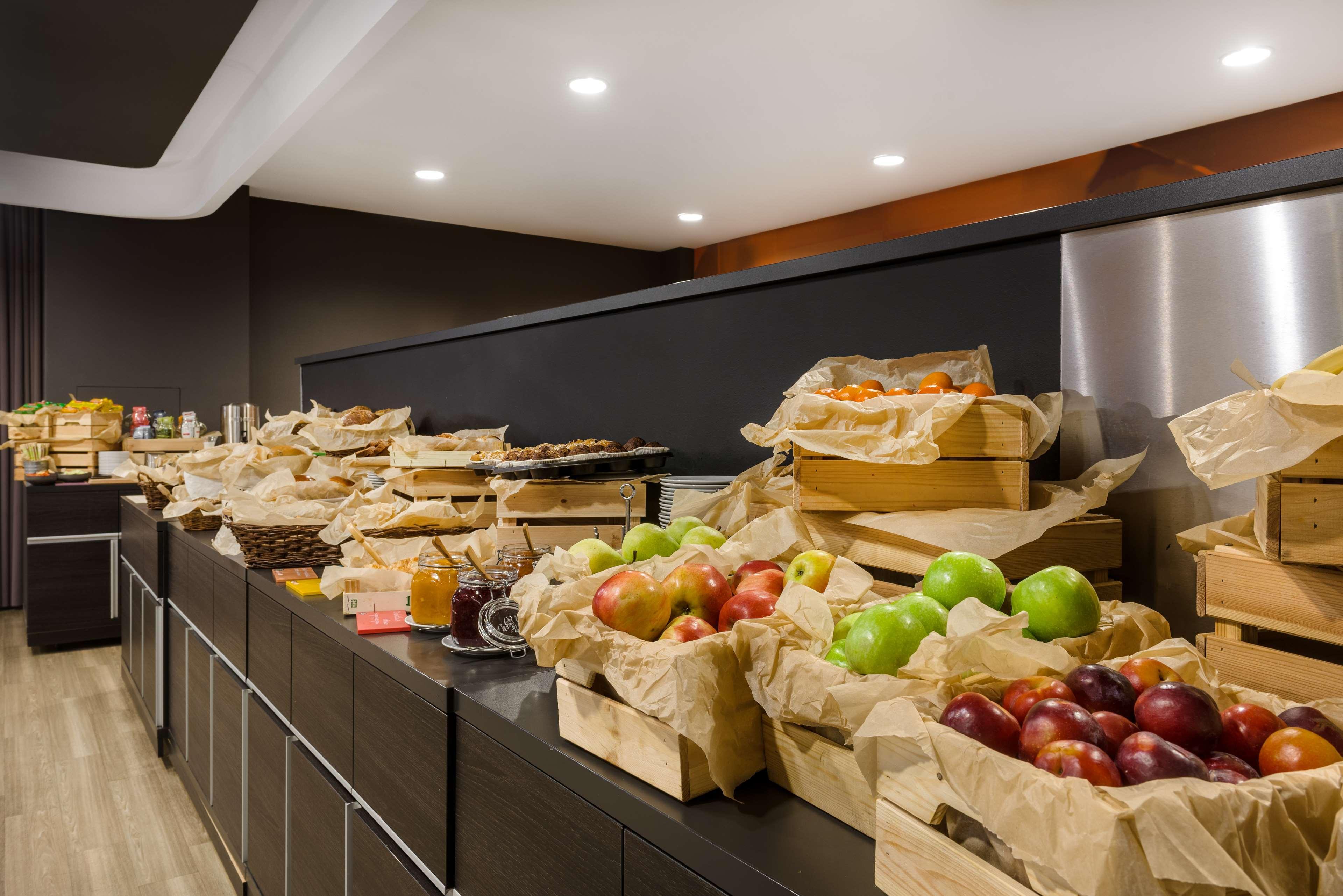 Hotell Crowne Plaza By Ihg 4*