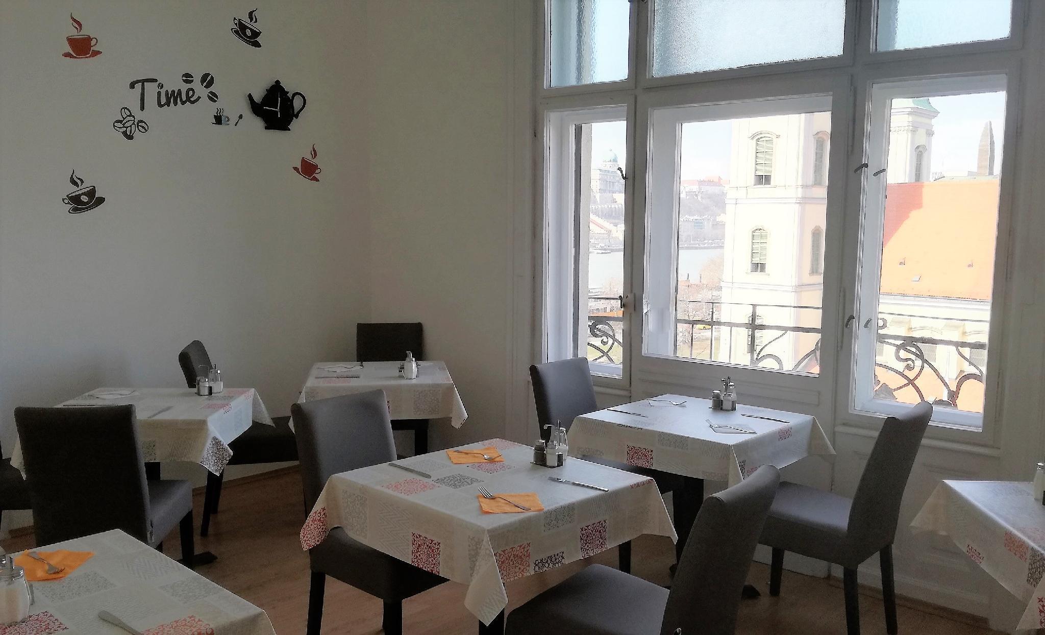 City Matyas Hotel 3*