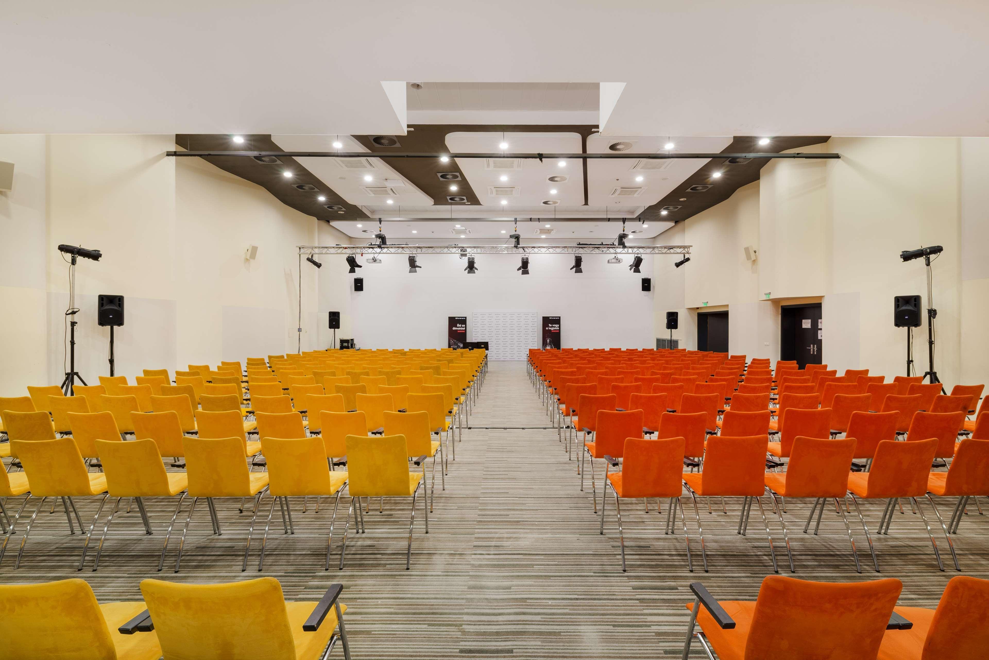 Hotell Crowne Plaza By Ihg Budapest