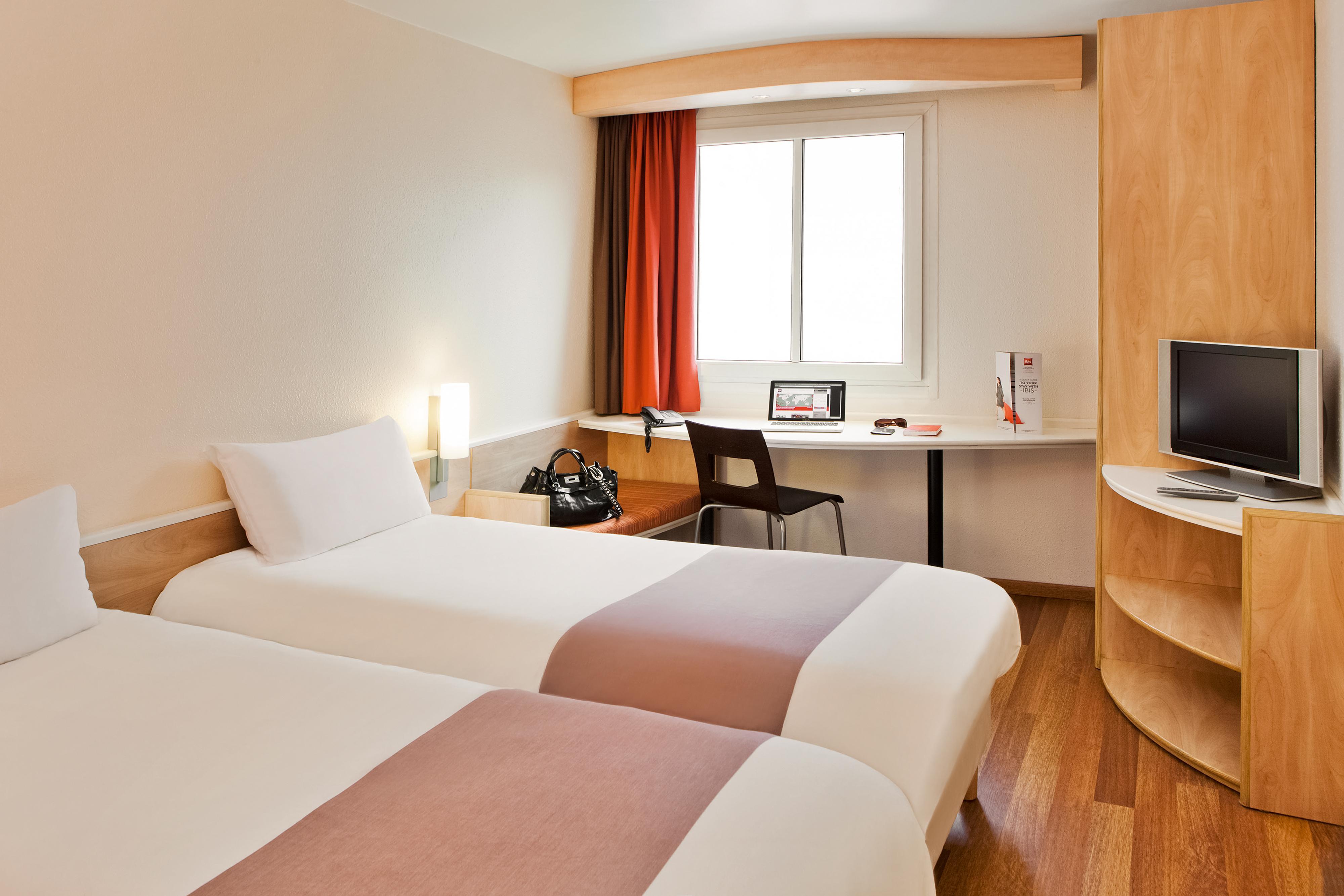 Ibis Centrum 3*