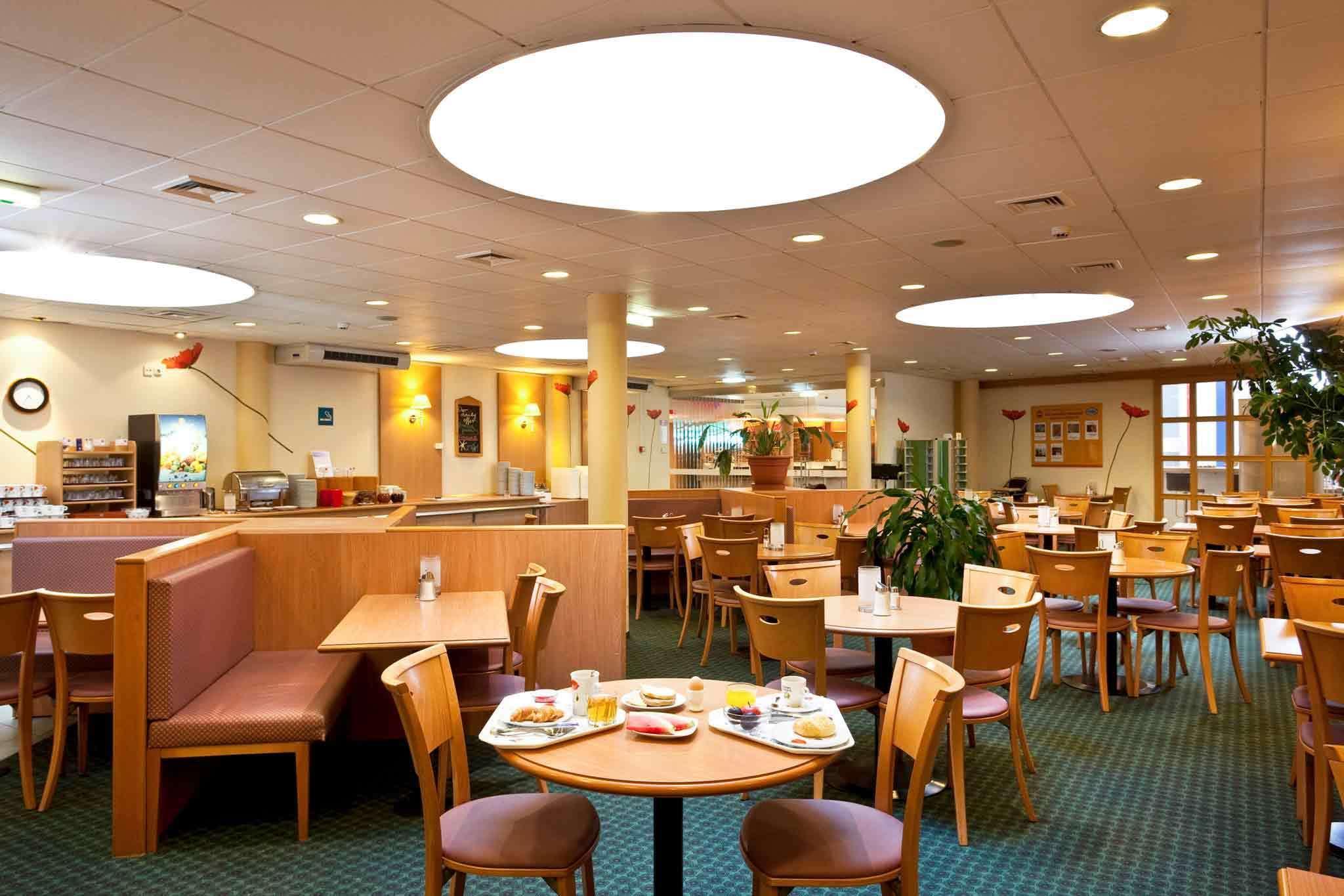 Ibis Centrum Hotel 3*