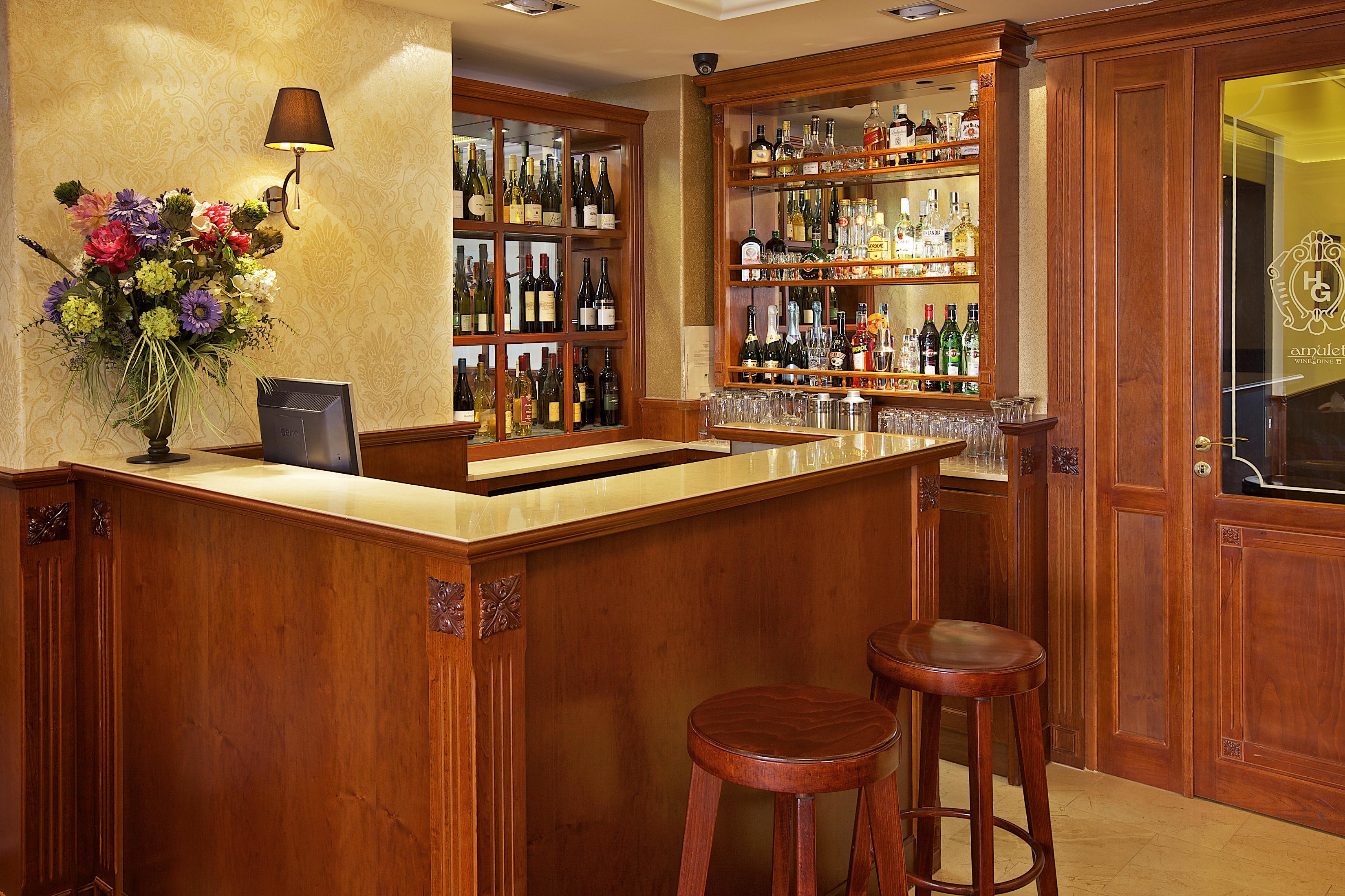 Hotell Gold 4*