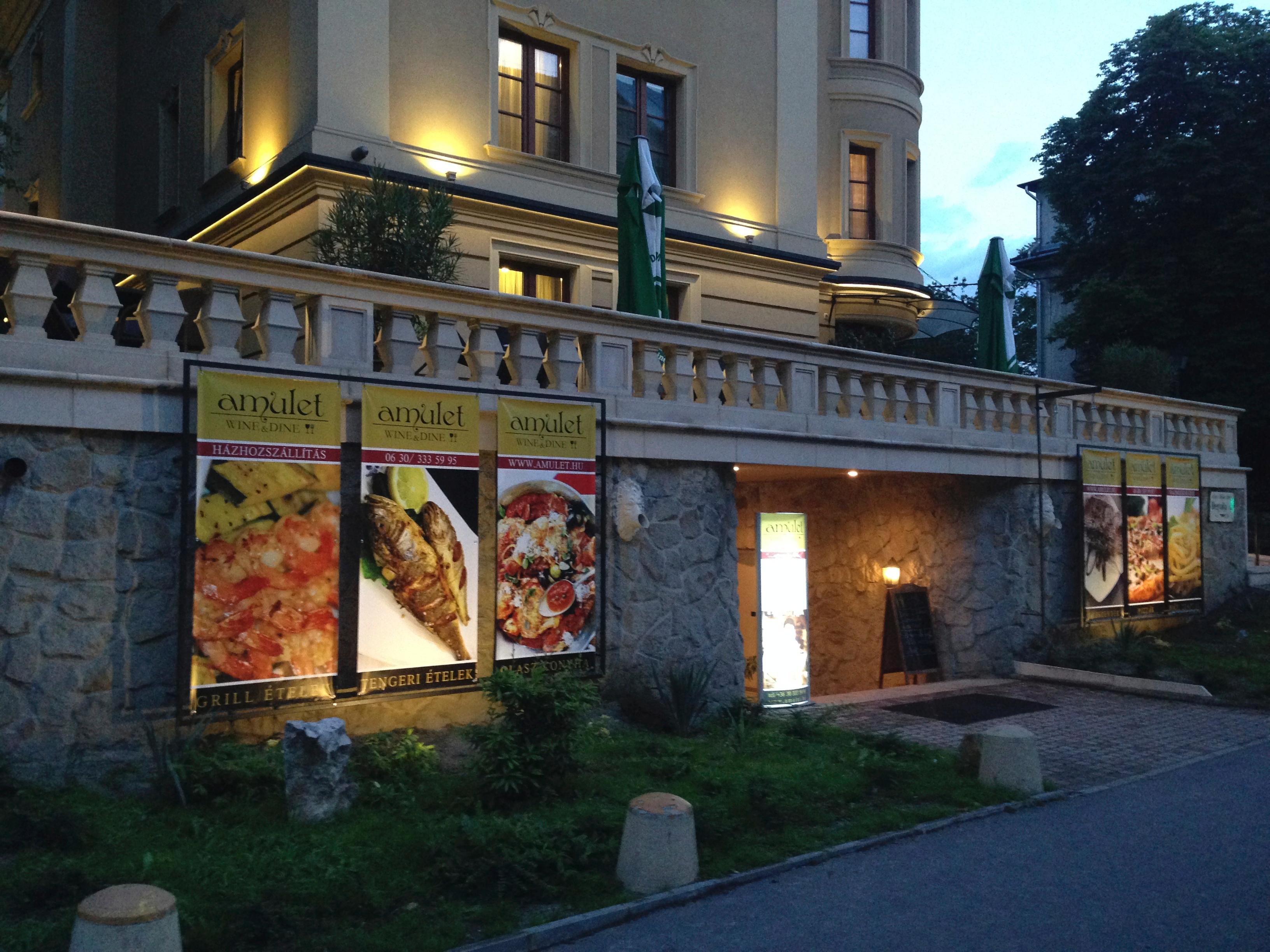 Gold Hotell