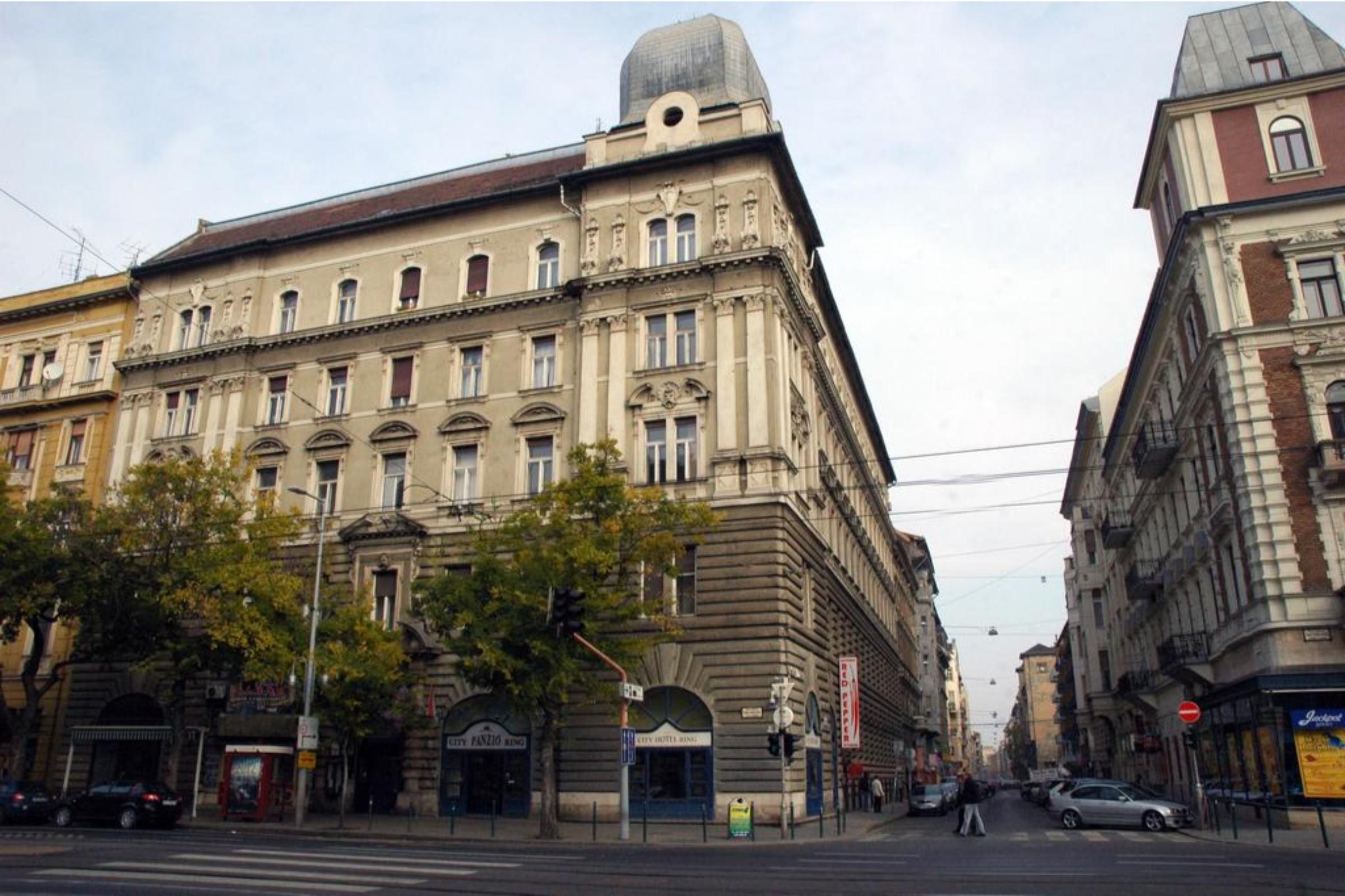 City Ring Hotell 3*