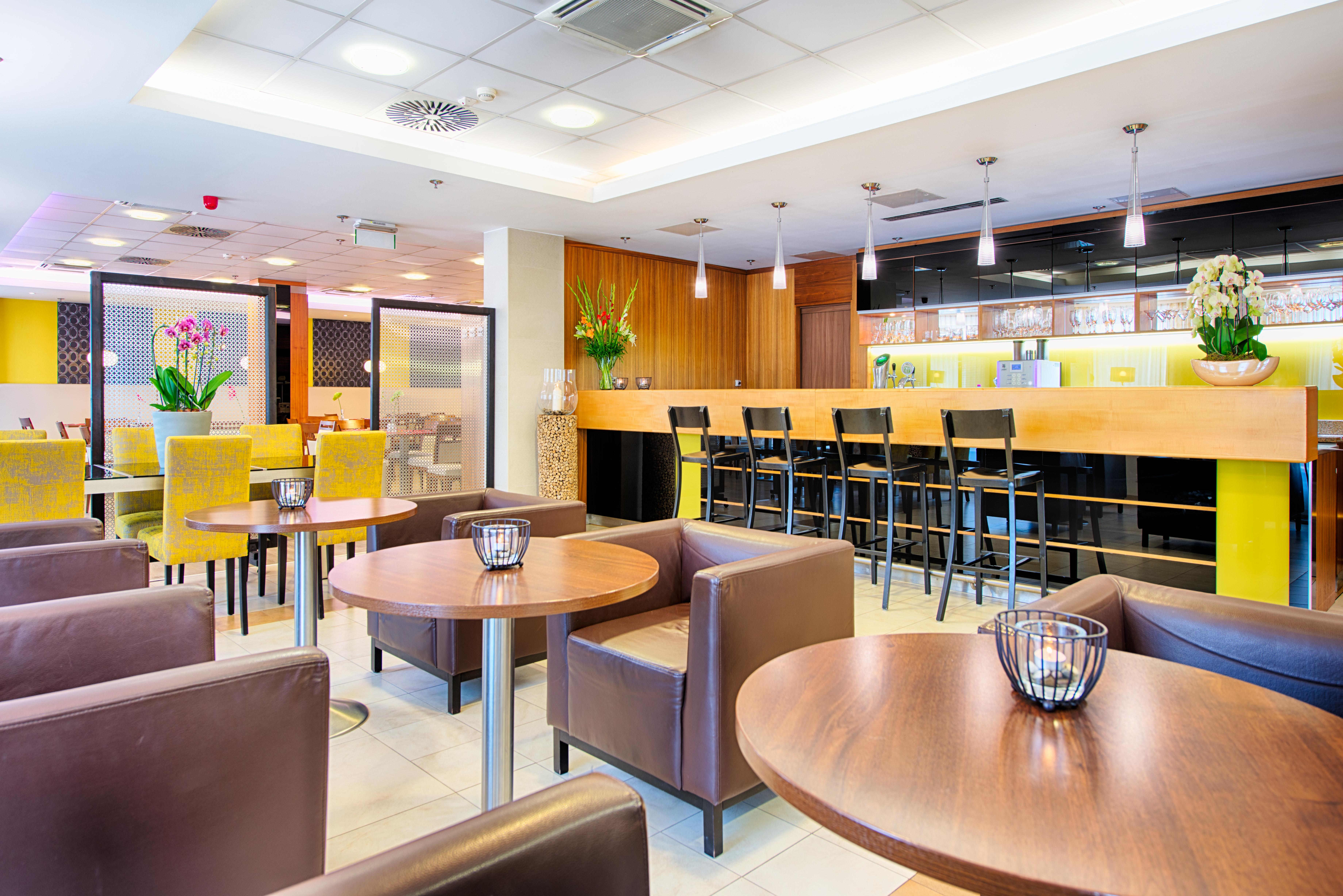 Hotell Achat 4*