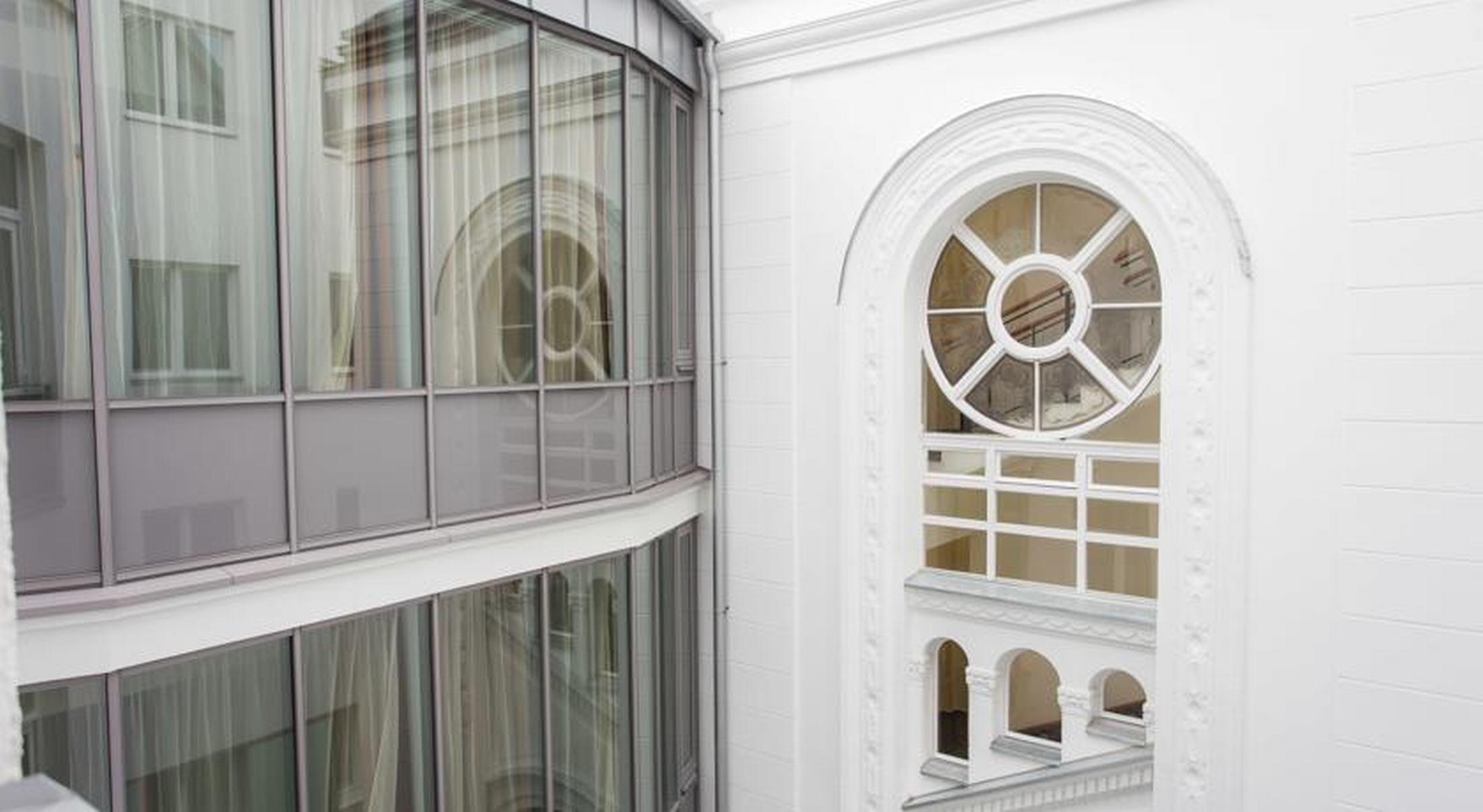 12 Revay 3* Budapest