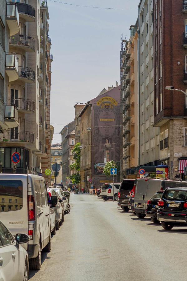 Bengt Kiraly Str. Lejlighed *
