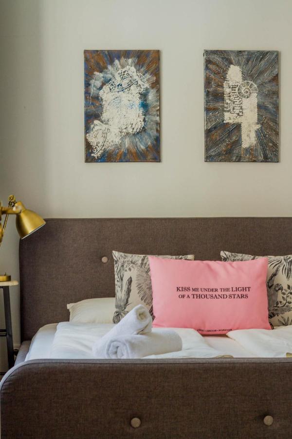 Bengt Kiraly Str. Apartament *