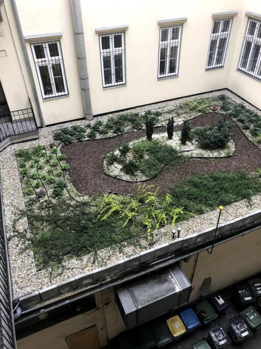 Appartamento Renovated&spacious Two-bedroom In