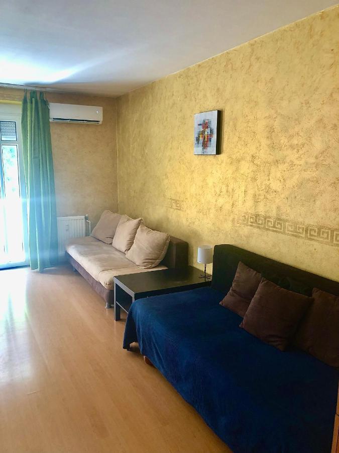 Large With Garage And Terrace Apartamento Budapest