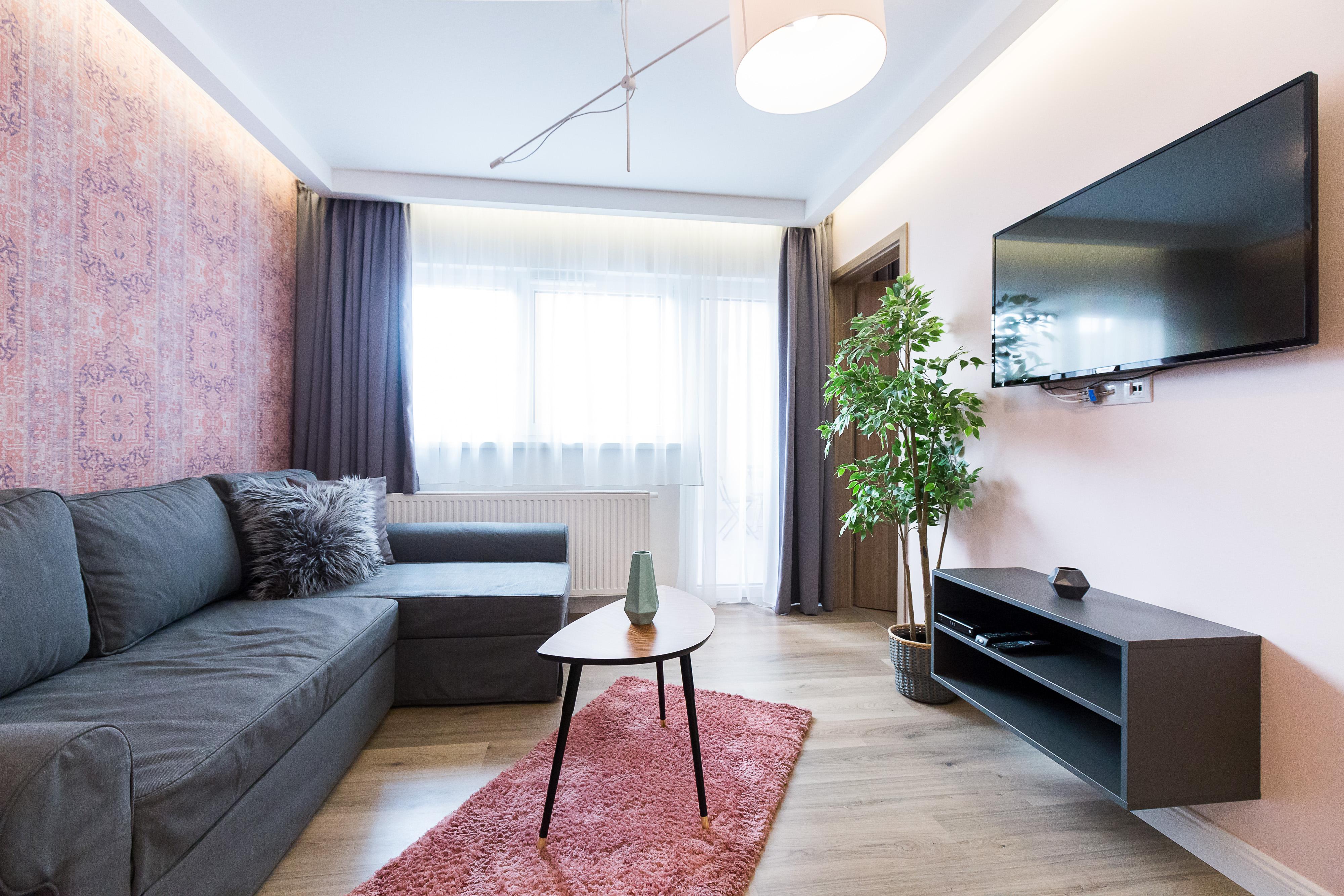 Swu Broadway Chalet