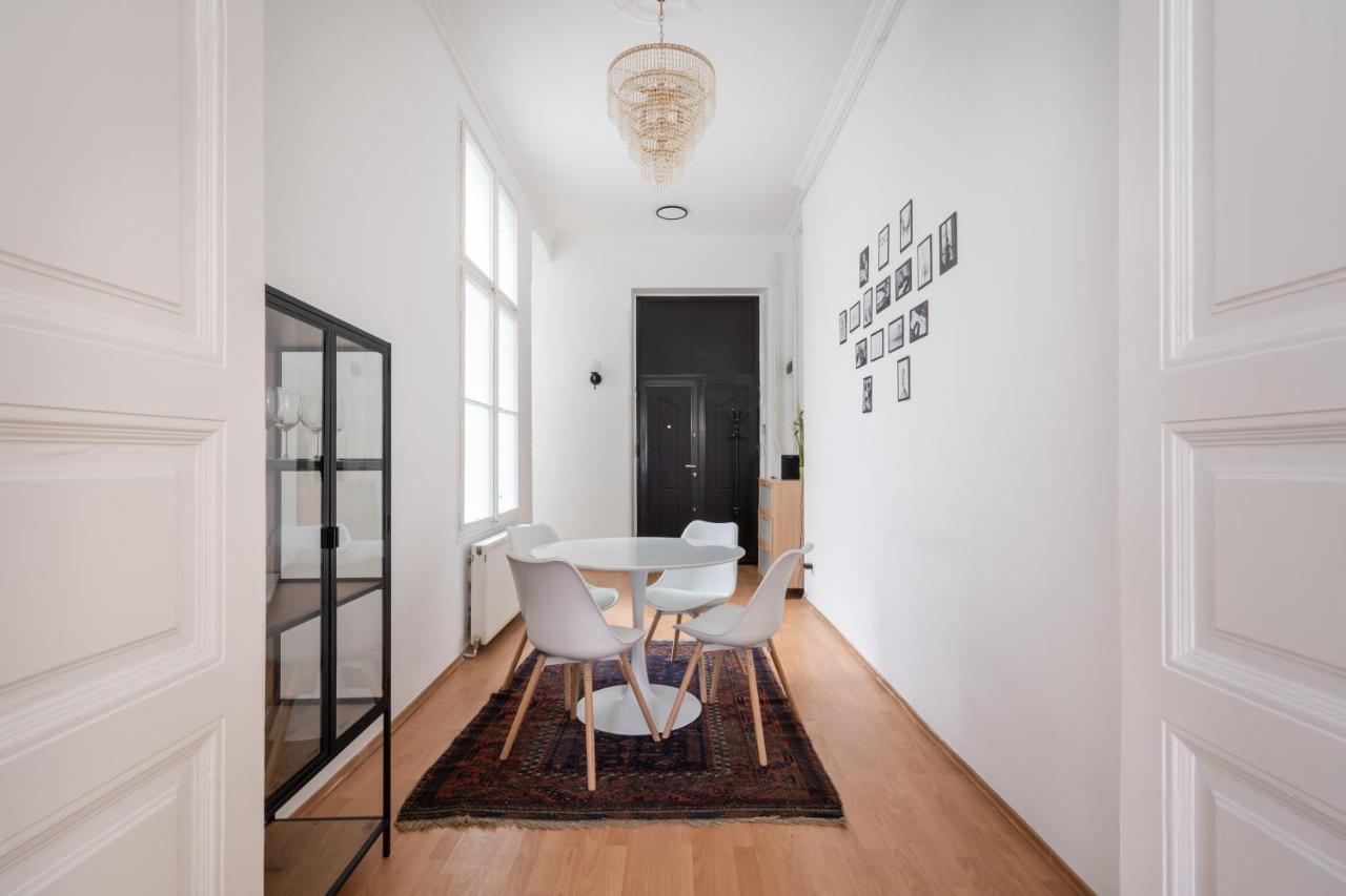Megszunt - Erzsebet Krt 37 Appartamento Budapest