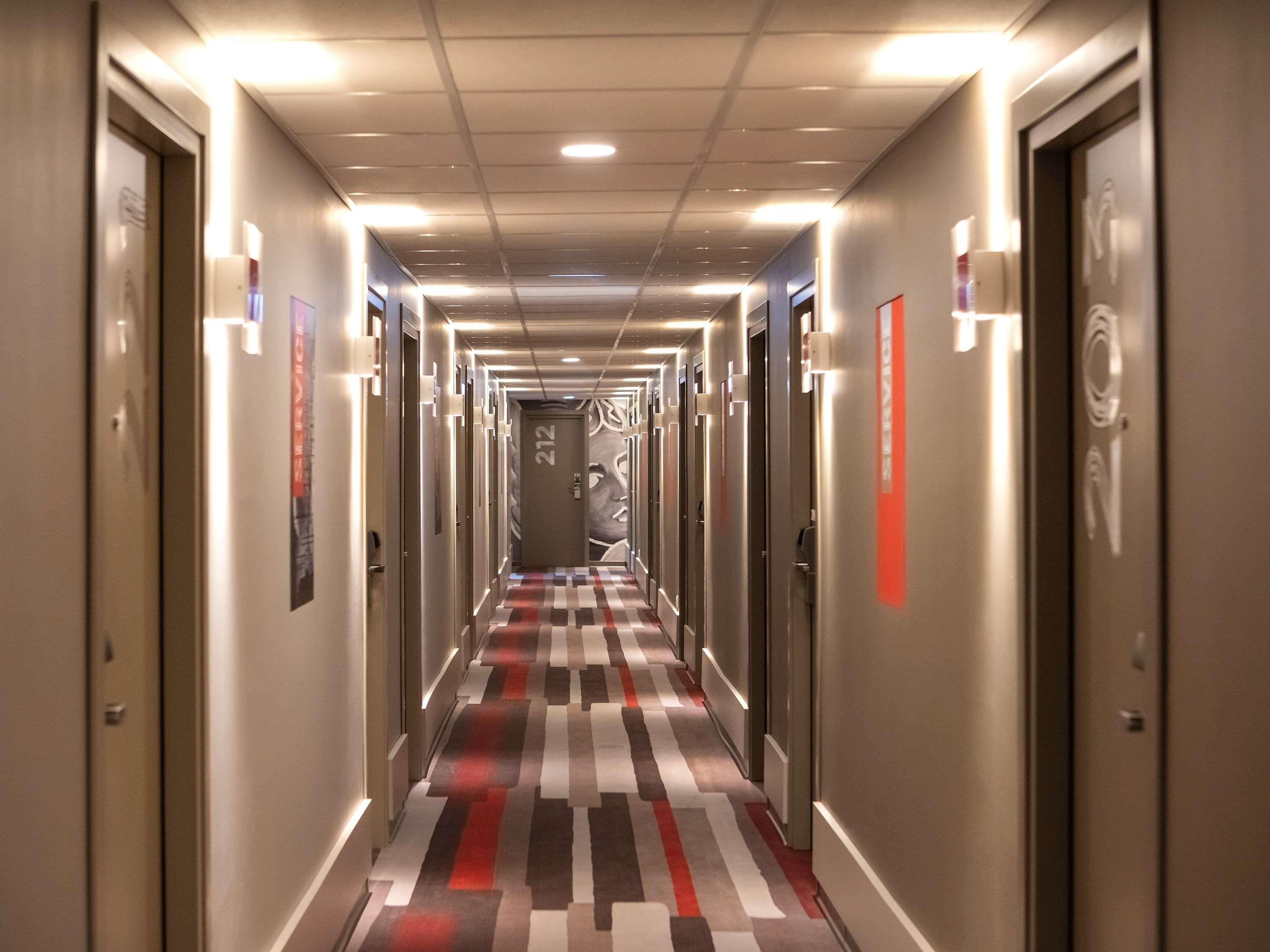 Ibis Castle Hill Hotell 3*