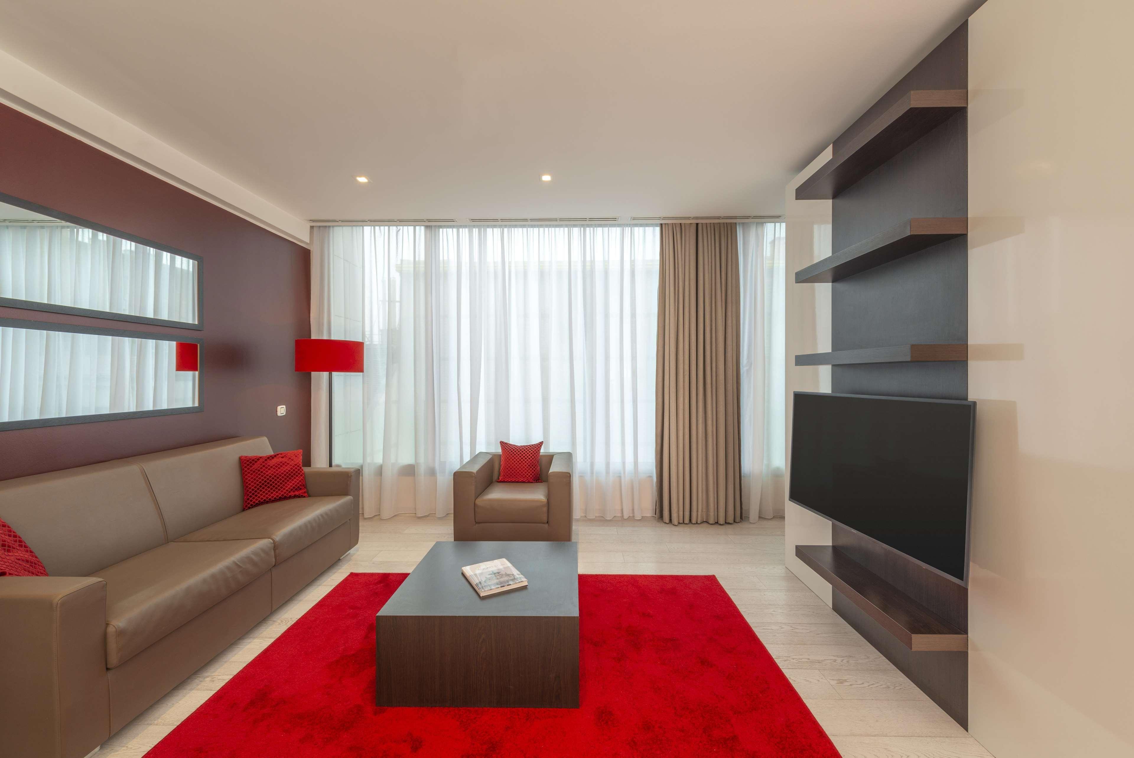 Hotel Nh Collection Center