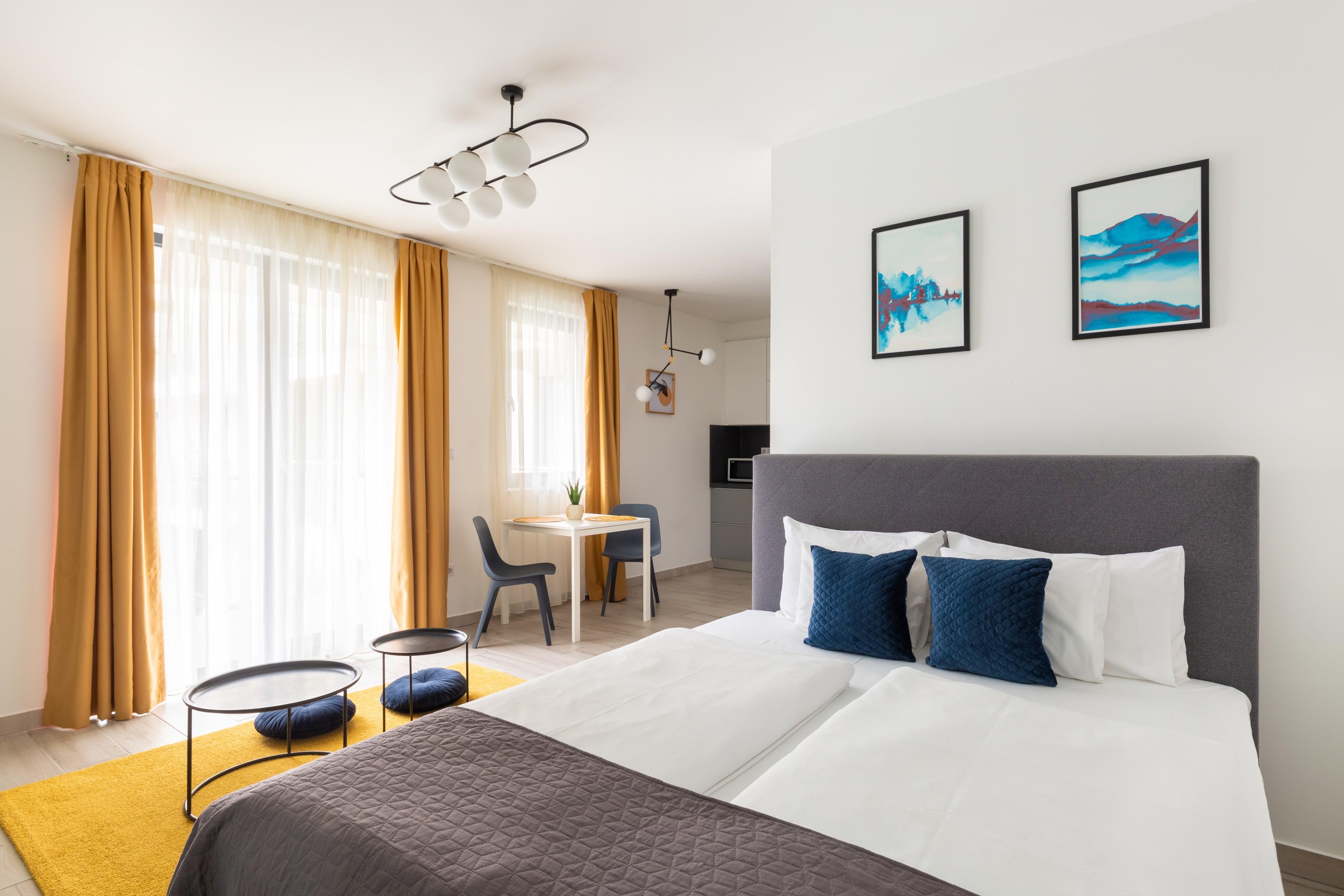 Vagabond Soho Aparthotel 4*