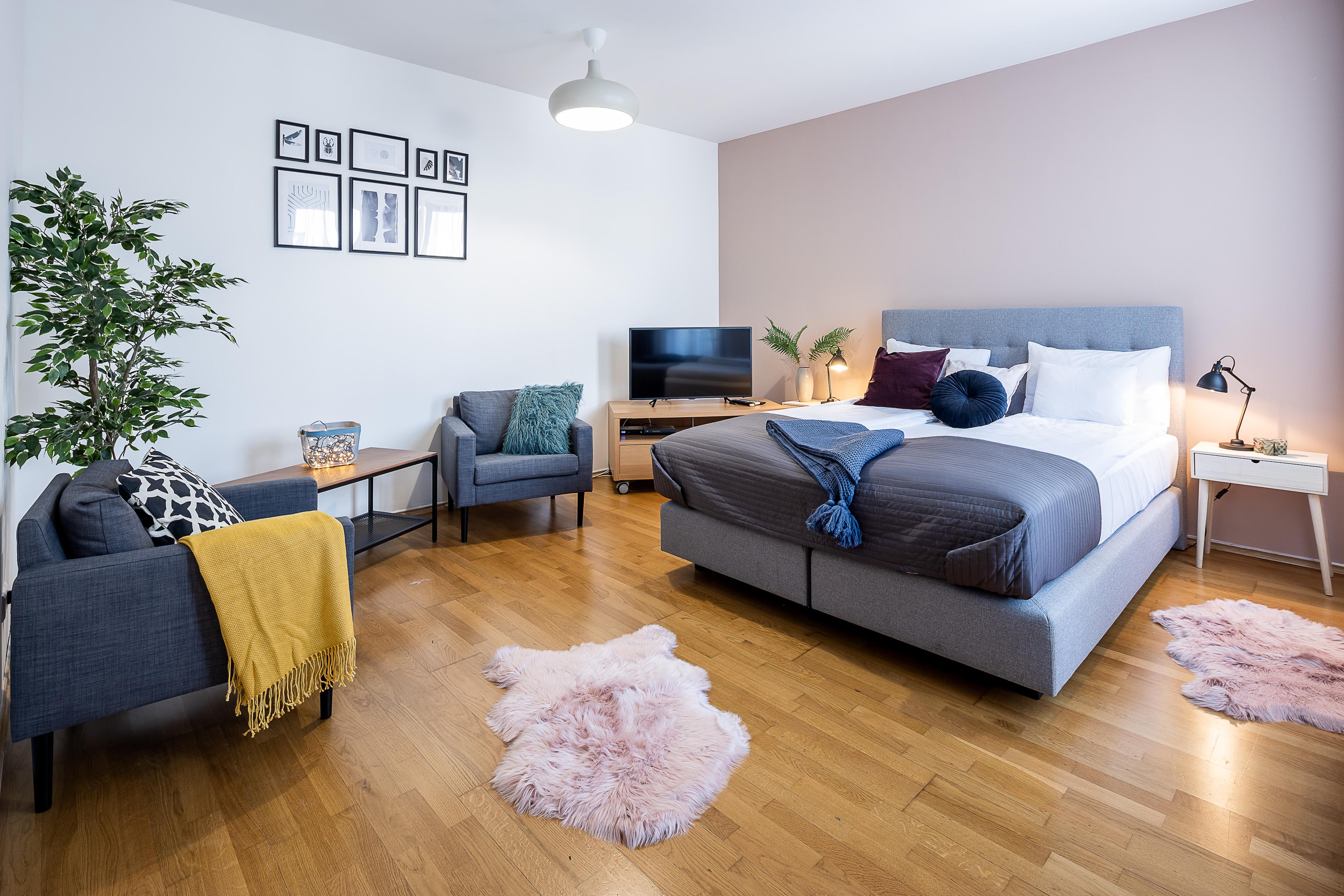 Vagabond Downtown 4*