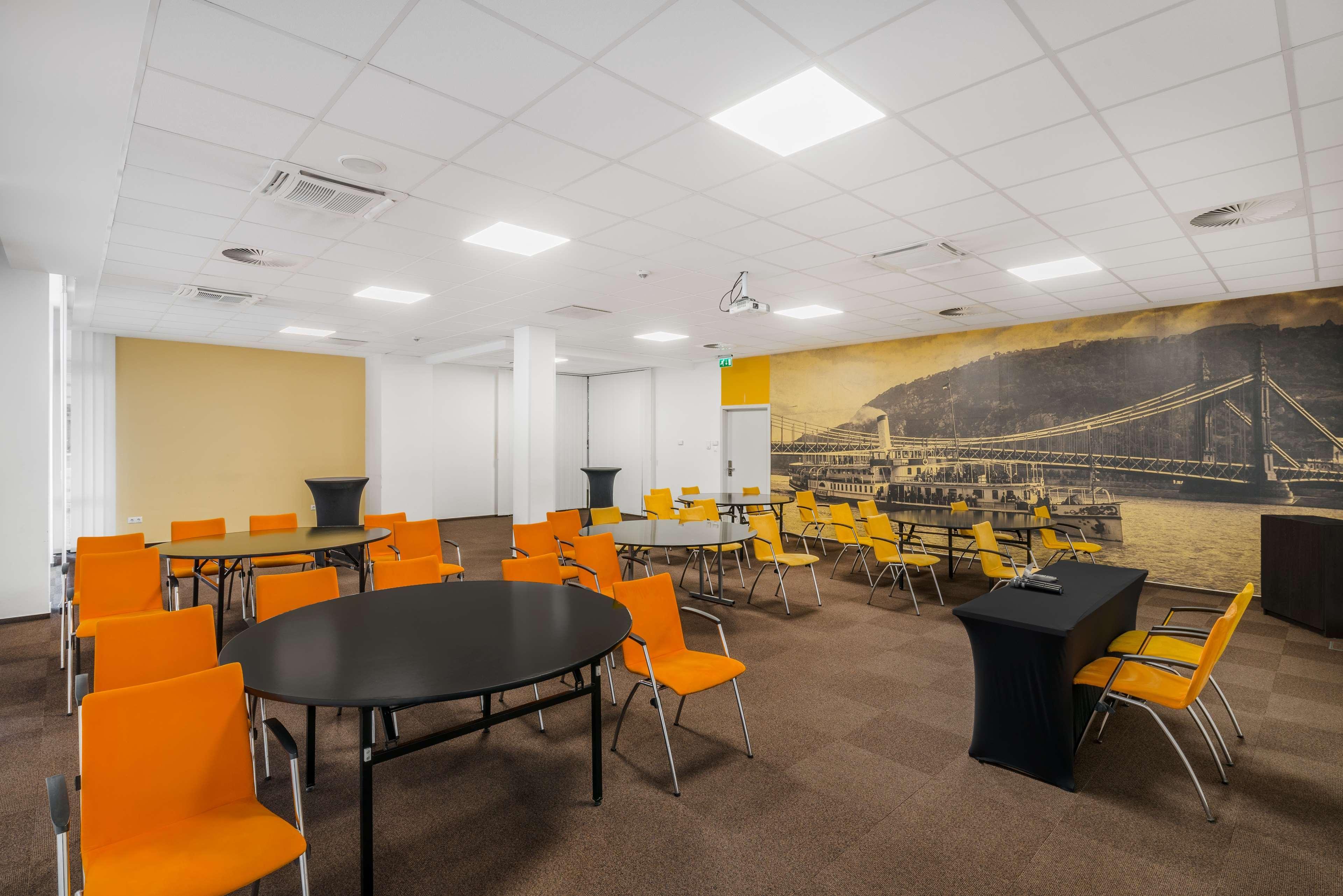 Crowne Plaza By Ihg 4* Budapest