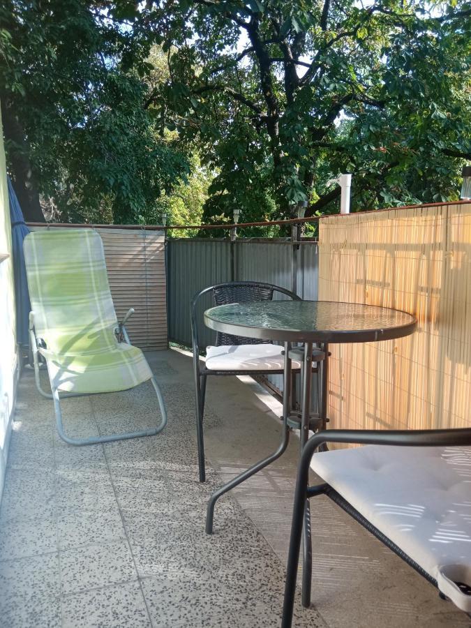 Free Parking, Balcony, Near To Park Habitación en casa particular Budapest