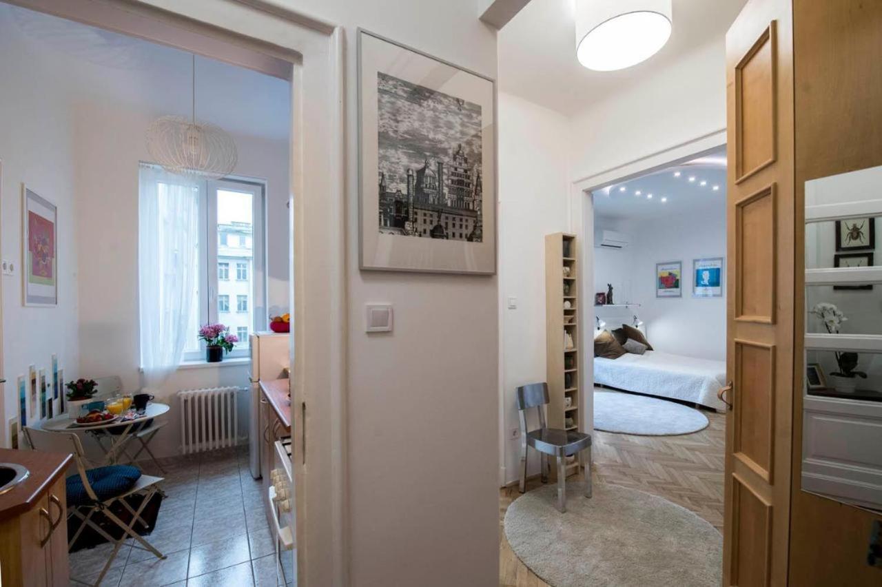 Gorgeous Flat Right Near The Center Apartamento Budapest