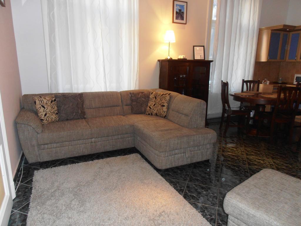 Liana-luxury And Flat Budapest