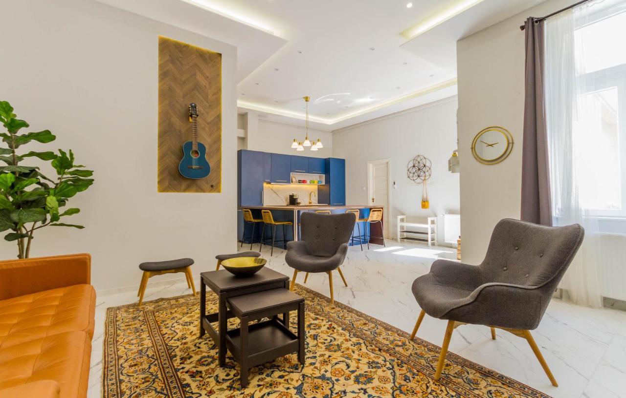 Apartament Bengt Kiraly Str. *