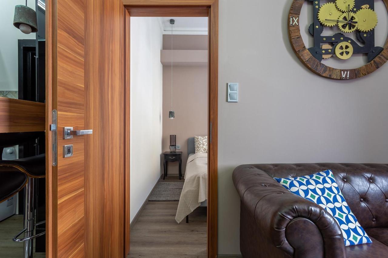 Goldcentral Akacfa Apartman *