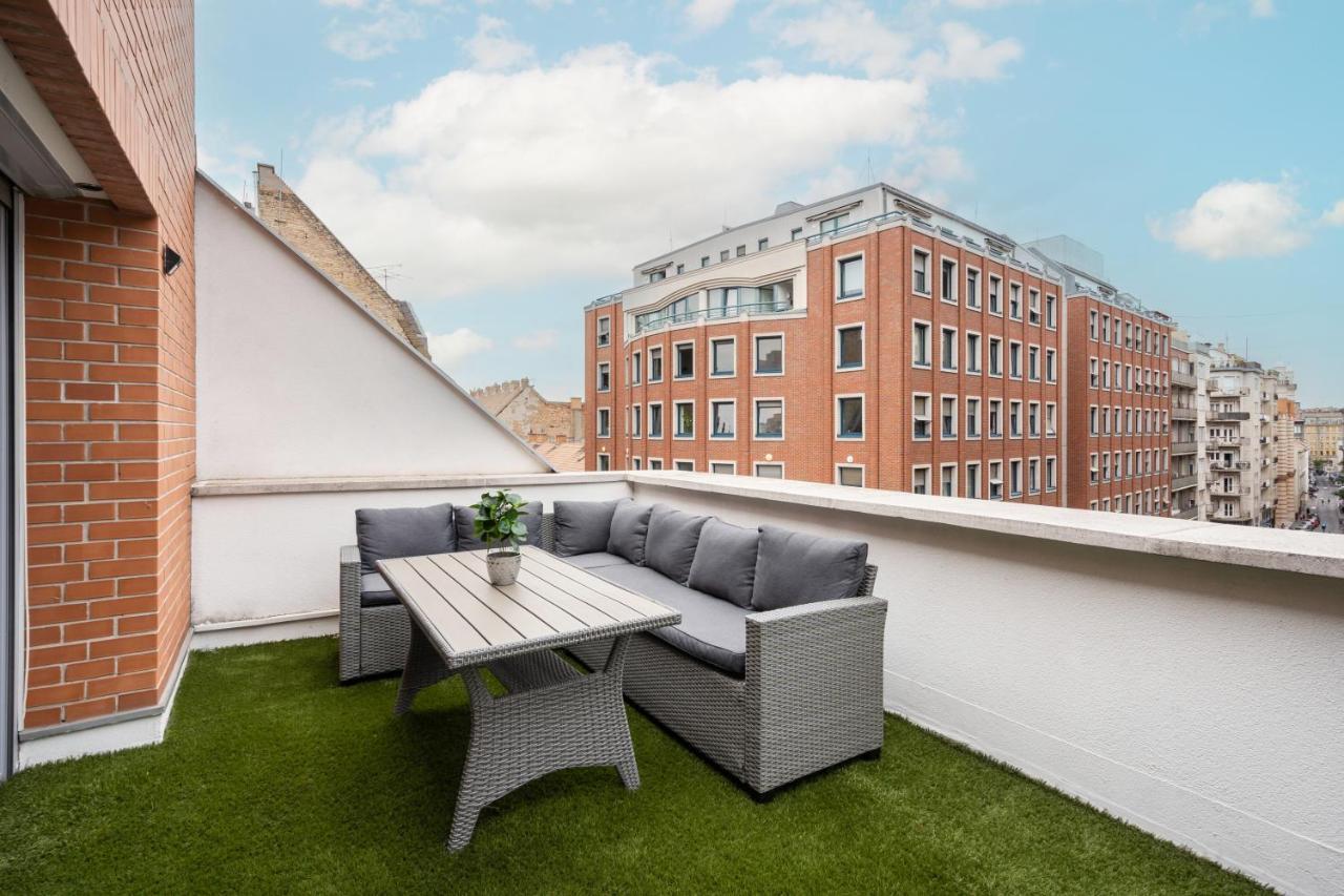 Four Bedrooms Luxury Design Apartment At Fashion Street * Boedapest